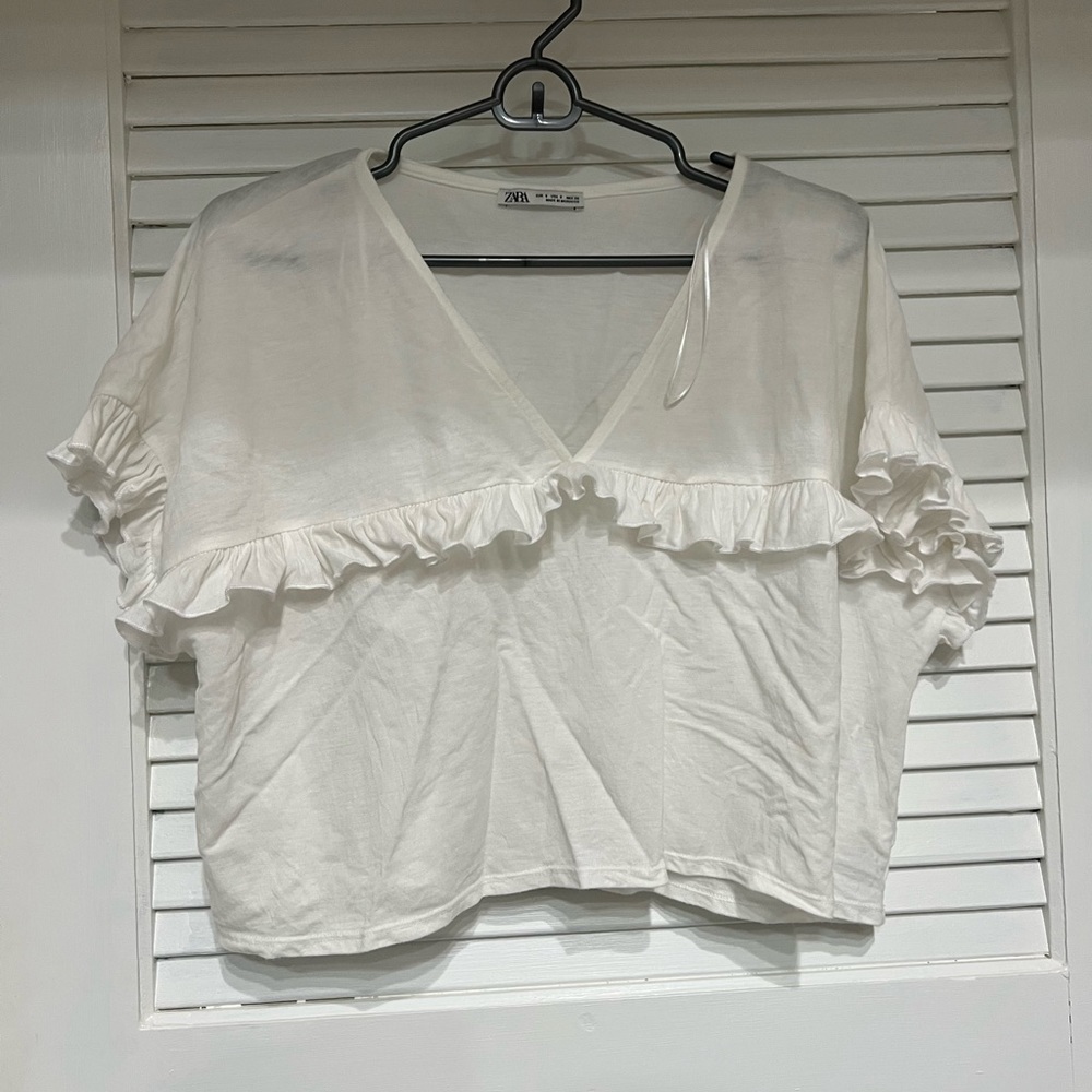 Zara white cute frilly shirt top crop